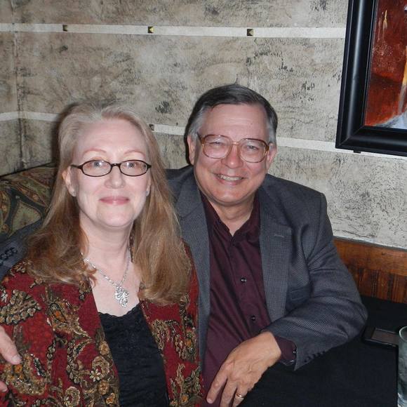 Meet your Posher, Melissa - Picture 1 of 1